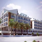 Palm World & Hotel 5*
