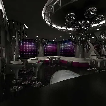 Palm World & Отель 5*