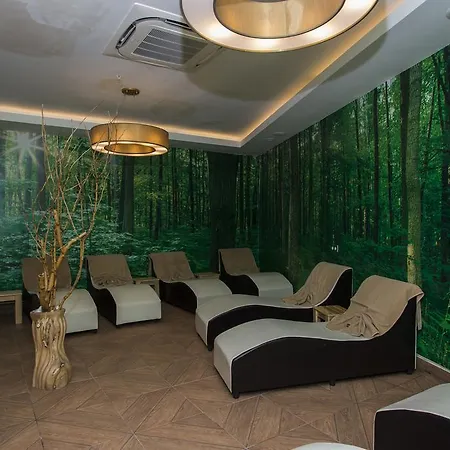 Palm World & Отель