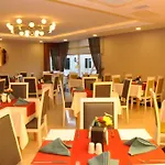 Palm World & Otel 5*