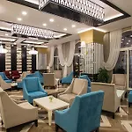 Otel Palm World &