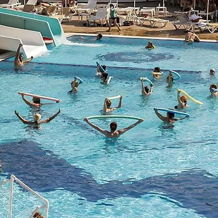 Palm World & Otel 4*