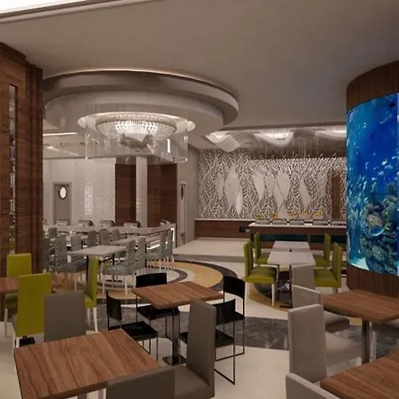 Palm World & Szálloda