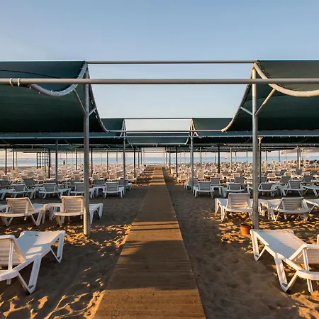 Palm World & 酒店 5*