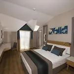 Hotel Palm World & 5*